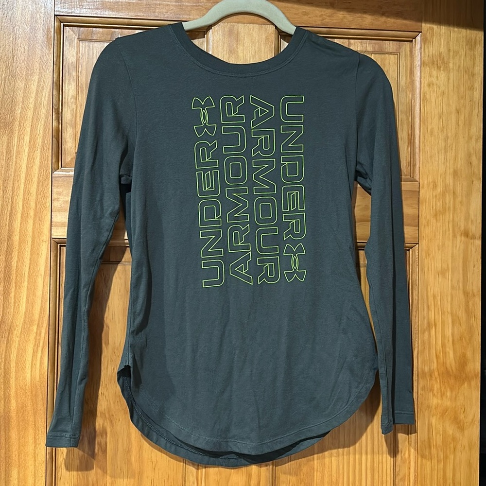 Under Armour Long Sleeve, Size XS